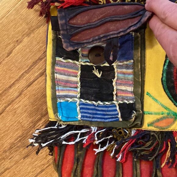 HOBO bag - really cute - zips up in middle too - Picture 4 of 12